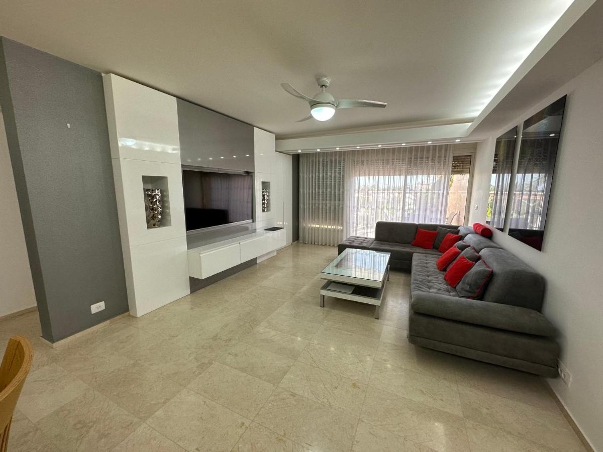 Yalarent Amdar Lux Apartment Eilat Exterior photo